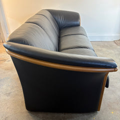 Ekornes Black Leather Sofa, Teak Wood Trim, Attached Seat Cushions, Sku 034106