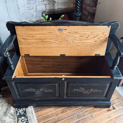Athens Table Co. Colonial Style Oak Storage Bench, Distressed Finish, Sku: 033746