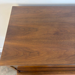 United Furniture Chest of Drawers Walnut Finish with Faceted Design Detail, Sku 033876