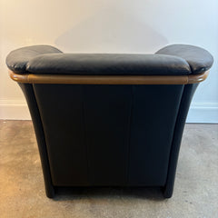Ekornes Black Leather Arm Chair with Teak Wood Trim and Attached Seat Cushions, Sku 034107