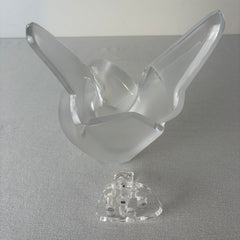 Lalique Crystal Made in France Signed on the Bottom Pair of Doves with Floral Frog Insert, Sku 033305