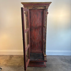 Red and Gold Vitrine with 2 Glass Shelves, Sku 033938