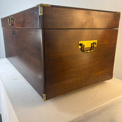 Lane Cedar Chest with Key, Brass Hardware, Casters, Walnut Finish, Sku 033498