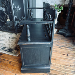 Athens Table Co. Colonial Style Oak Storage Bench, Distressed Finish, Sku: 033746