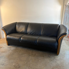 Ekornes Black Leather Sofa, Teak Wood Trim, Attached Seat Cushions, Sku 034106