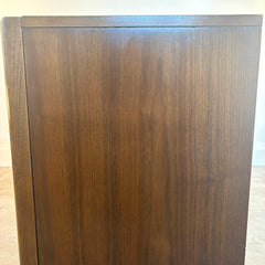 United Furniture Triple Dresser Walnut Finish Faceted Design Detail, Sku 033877