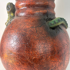 Ceramic Lizard Vase with Peacock Feathers, Sku 033258