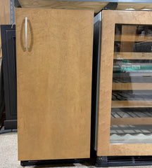 Sub Zero Ice Maker, Under-counter, Wood Face, Sku: 033189