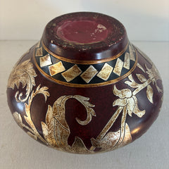Squat Shaped Vase Burgundy, Sku 033259