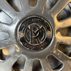 Mole-Richardson, England Ltd. Vintage Film Light, Two Light Bulbs, Cerca 1940s: Sku: 033581