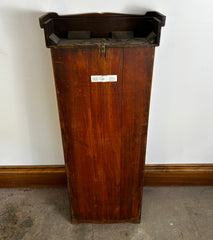 Wall clock, Mack Hurlbut, New Haven Clock Co., Vintage