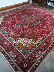 AMC Wool Area Rug, Pakistan, Red with Multi-Colored Accents, Traditional, sku: 032362