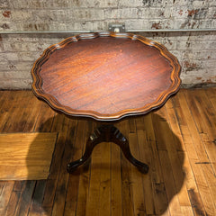 Pie Crust Pedestal Three Leg Table, Cherry, sku: 032488