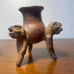 Ticaban Tripod Jar from the El Bosque Phase (300 BC.- 300 AD.) with Three Heads, Antiquity