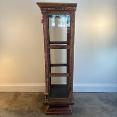 Red and Gold Vitrine with 2 Glass Shelves, Sku 033938