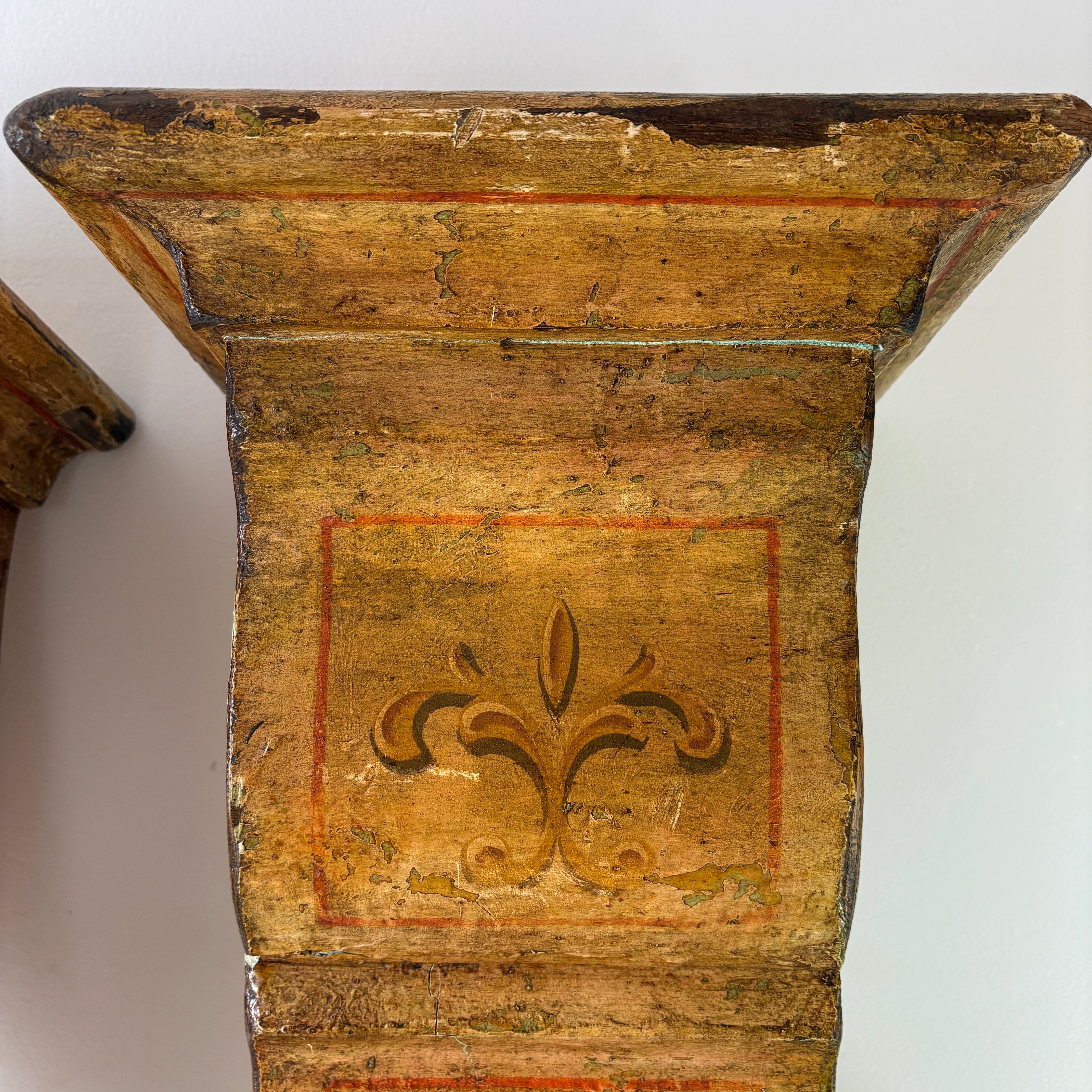 Pair of Wood Corbels, Hand Painted, Fleur de Lis Motif, Sku 033093