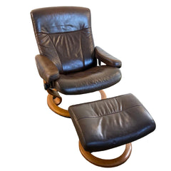 Ekornes of Norway Stressless Recliner and Footstool Brown Leather and Teak Base Ergonomic Adjustability, Sku 034060
