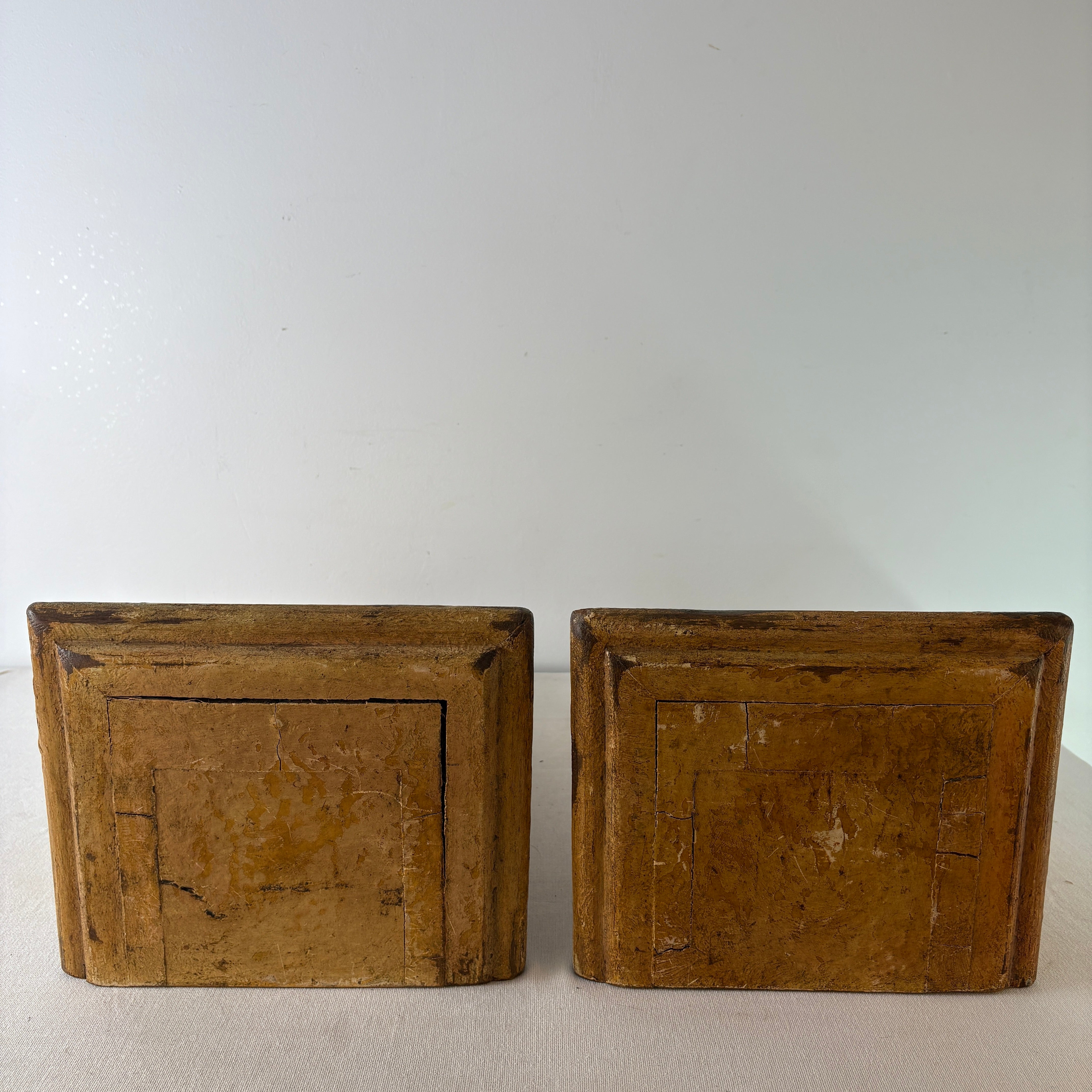 Pair of Wood Corbels, Hand Painted, Fleur de Lis Motif, Sku 033093
