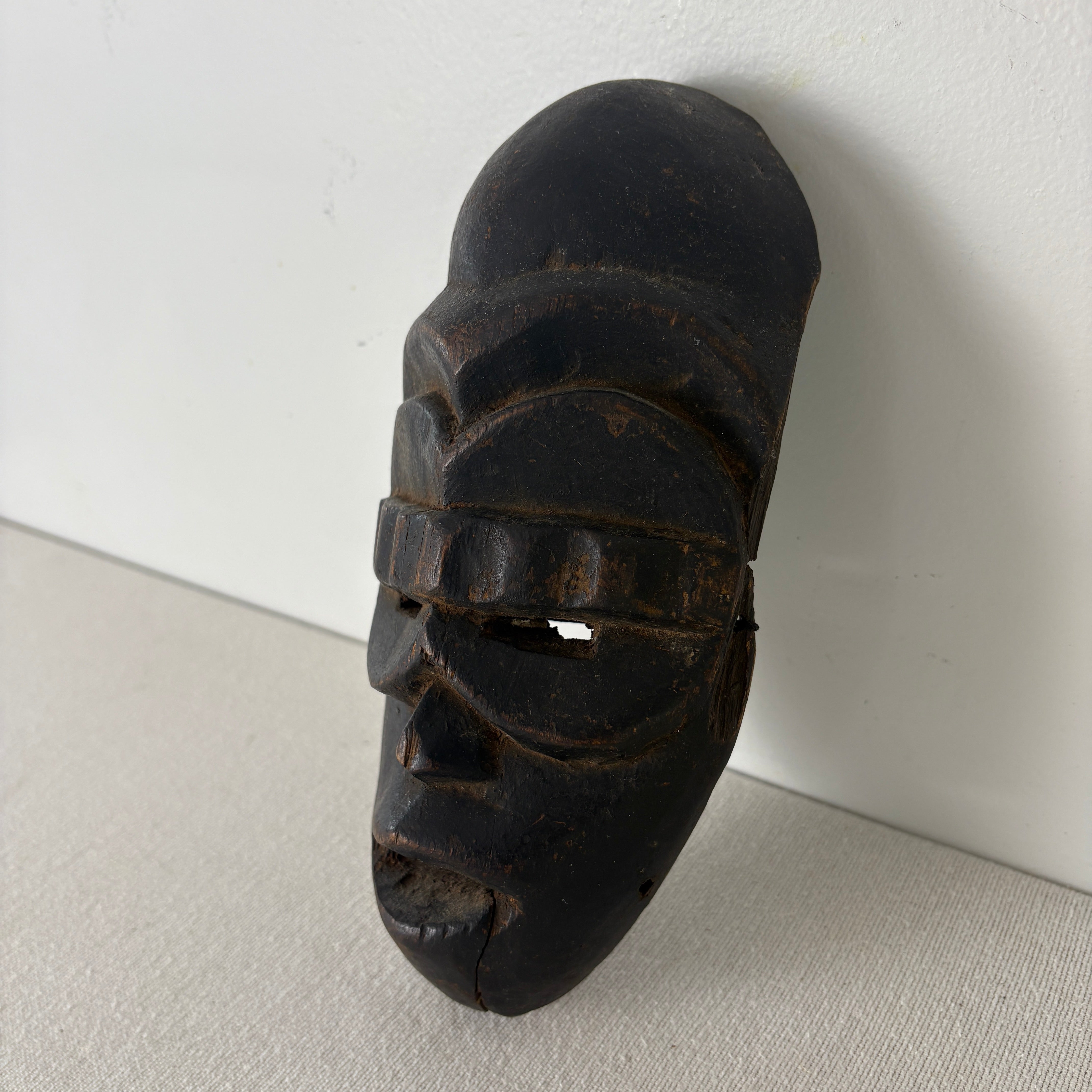 Small Black Tribal Mask, Sku 033058