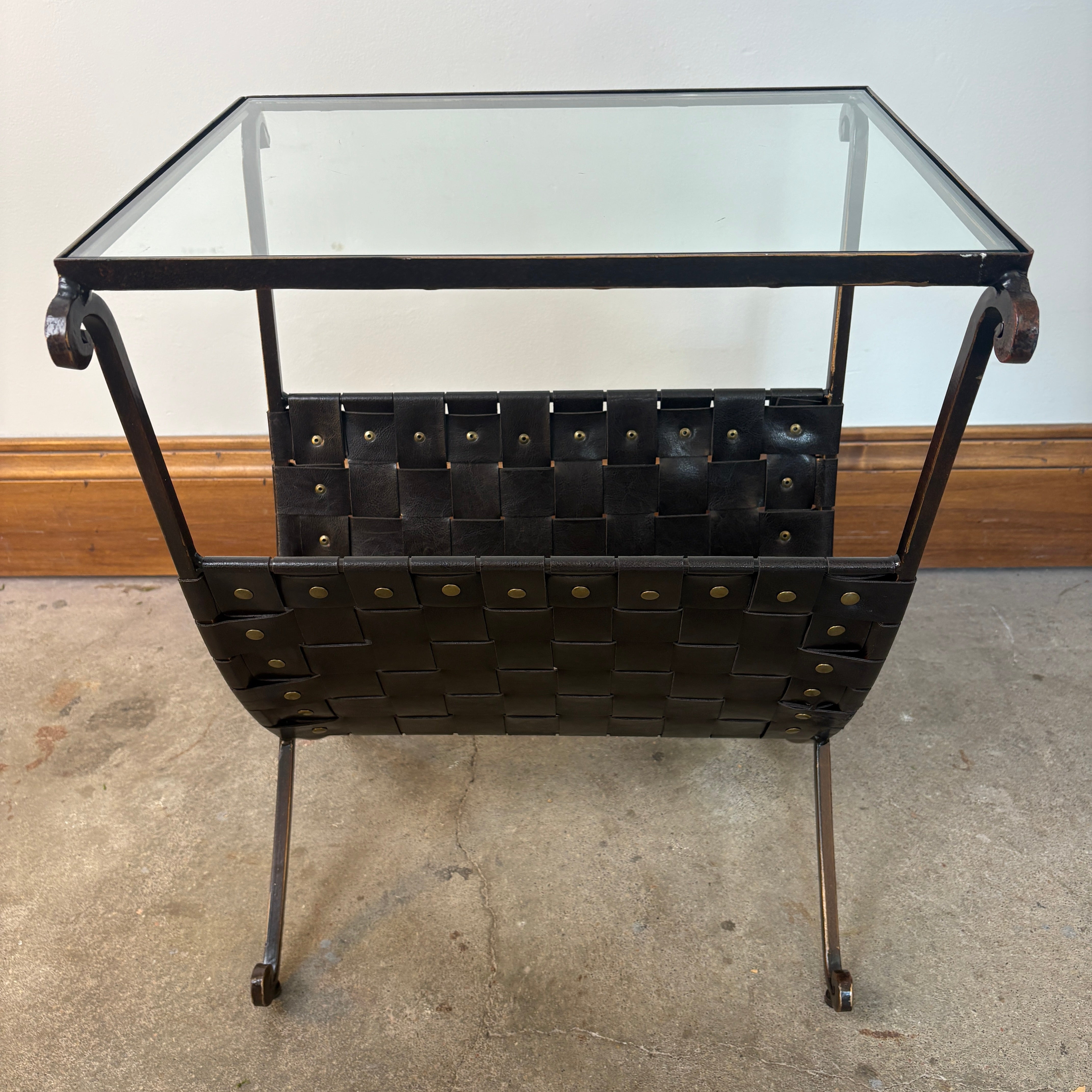 Magazine Table, Metal, Glass and Leather, Sku 033007