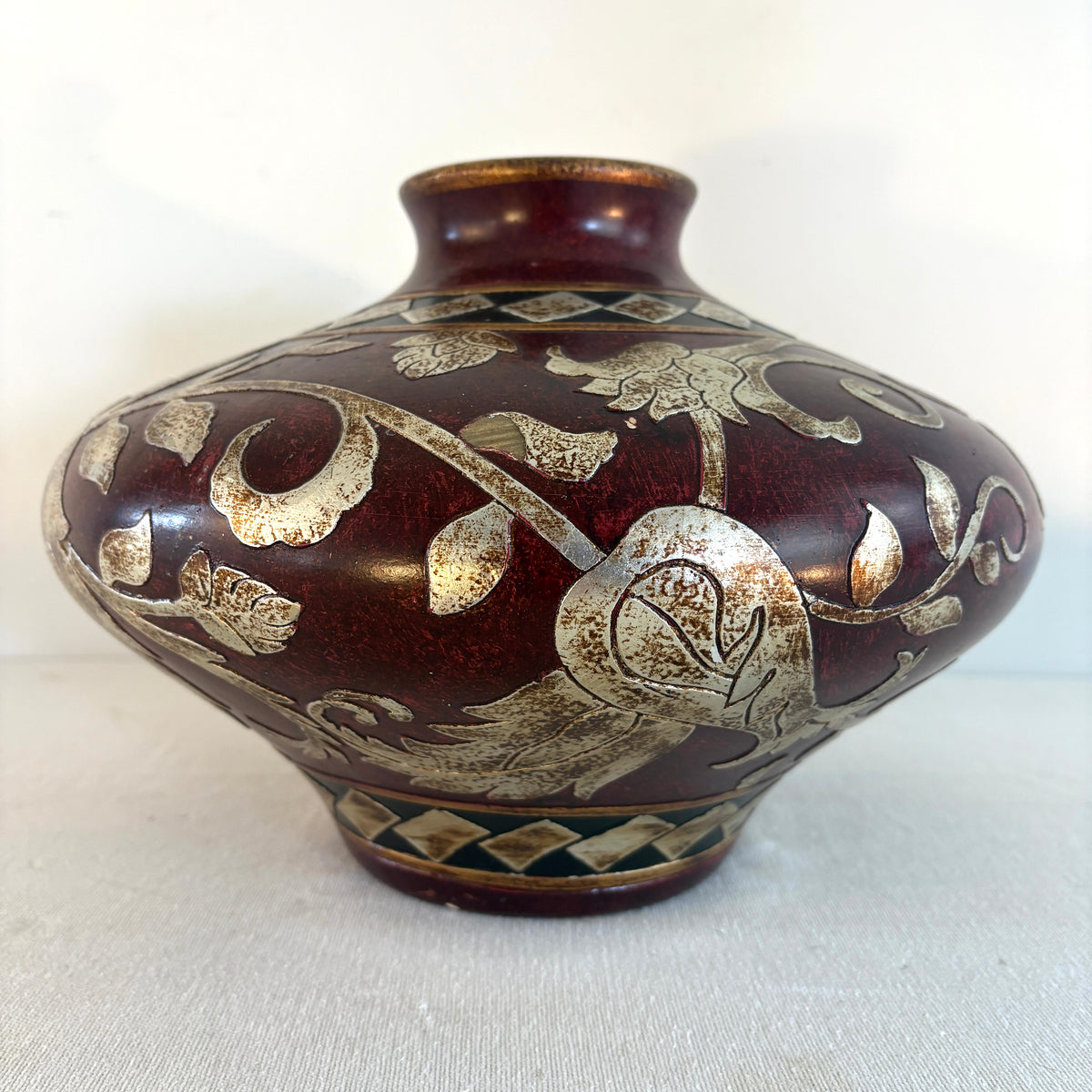 Ceramic Squat Shaped Vase, Burgundy, Sku: 033259