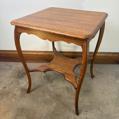 Oak Parlor Table, Vintage, Scalloped Detail on Apron, Stretcher Shelf, Sku: 033136