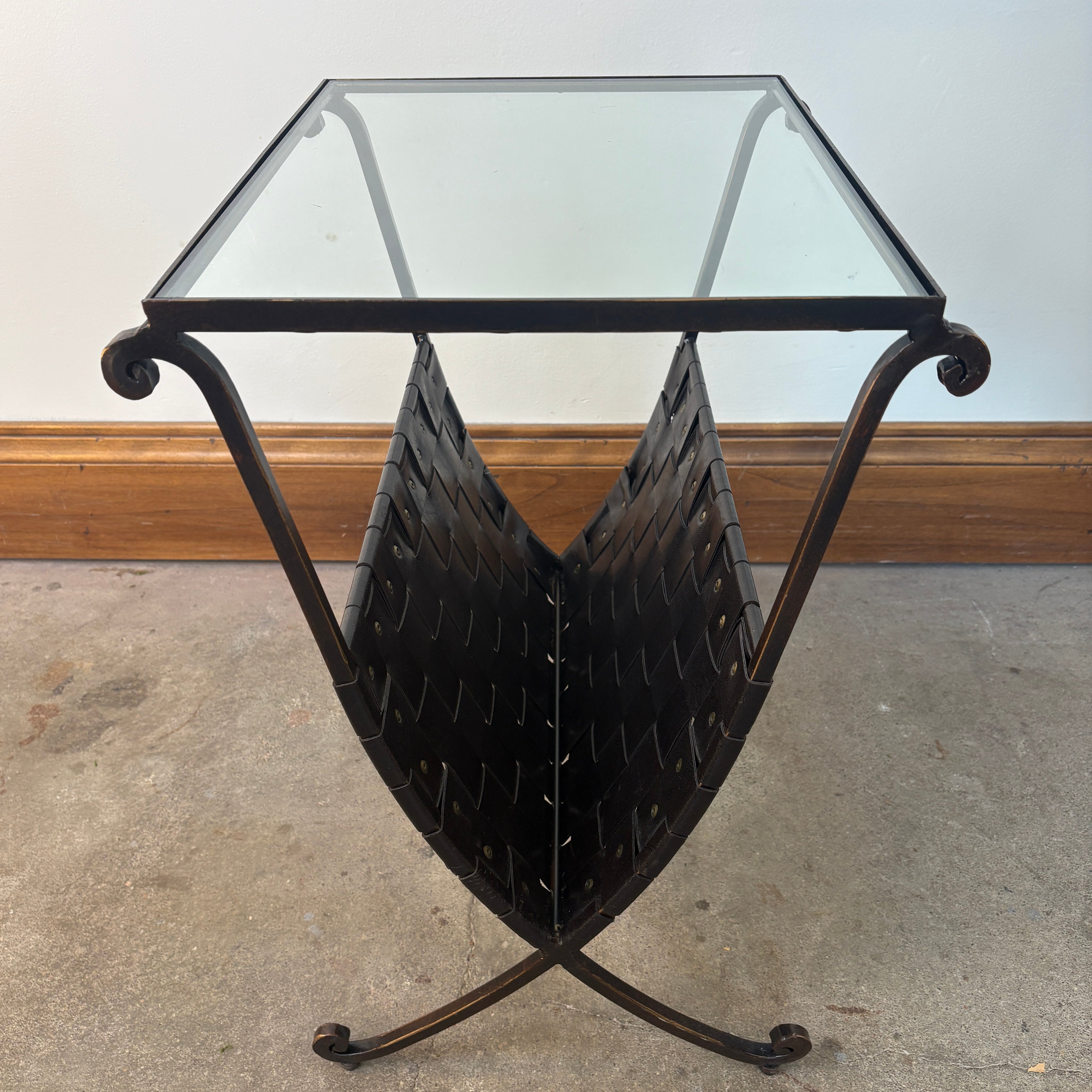 Magazine Table, Metal, Glass and Leather, Sku 033007