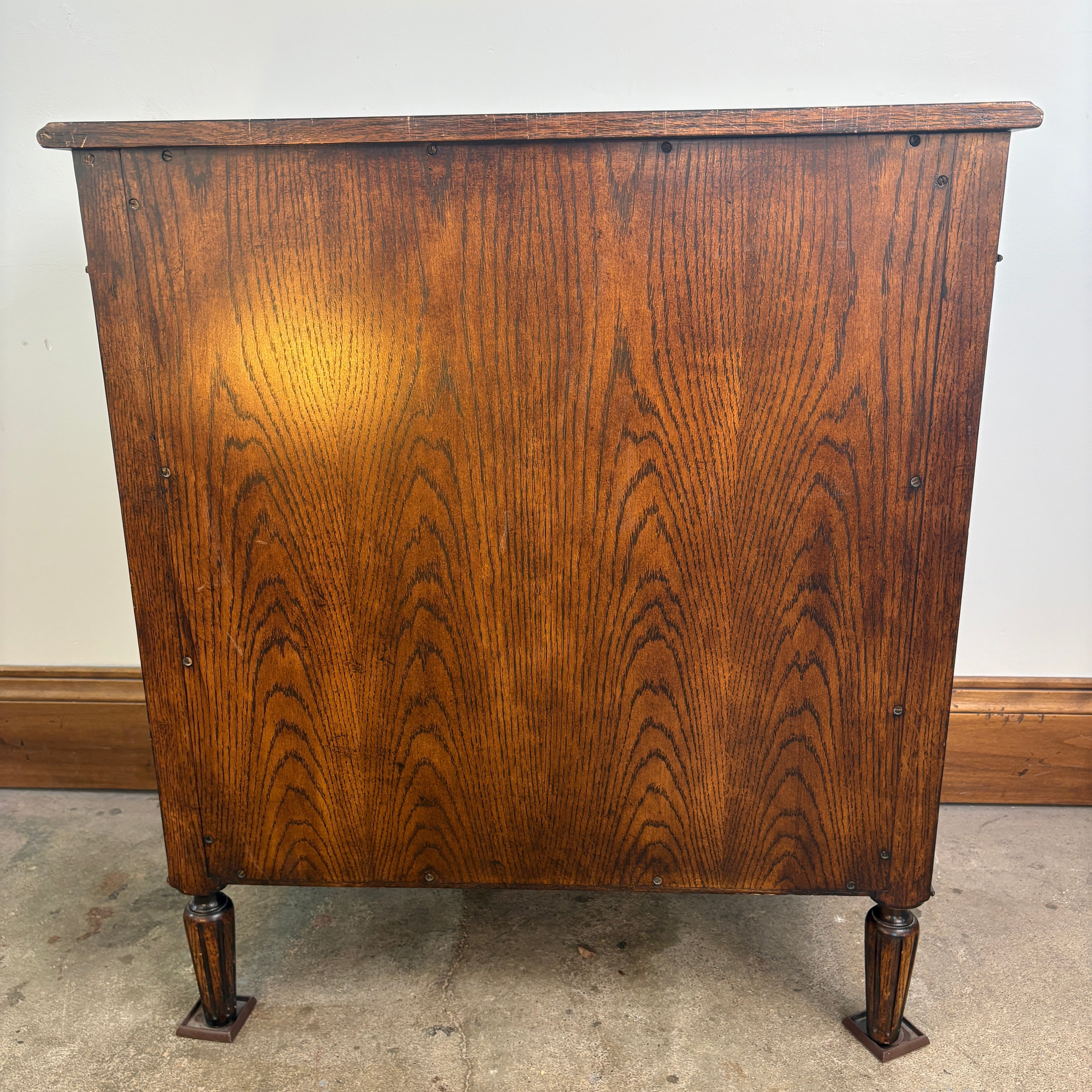 Theodore Alexander Cabinet, Sku 033036