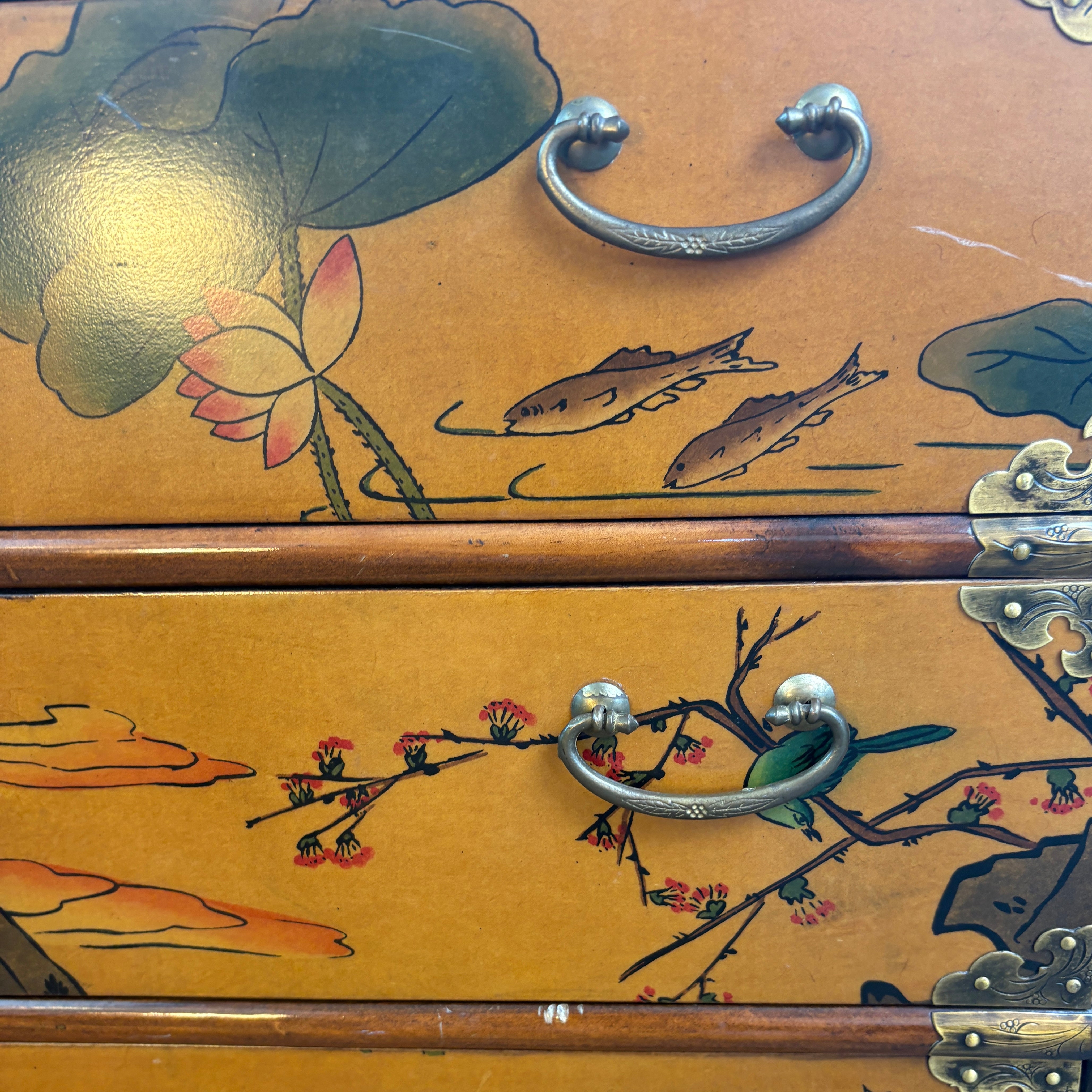 Mini Chest of Drawers, Lotus Theme, Wood and Metal, Sku 033004