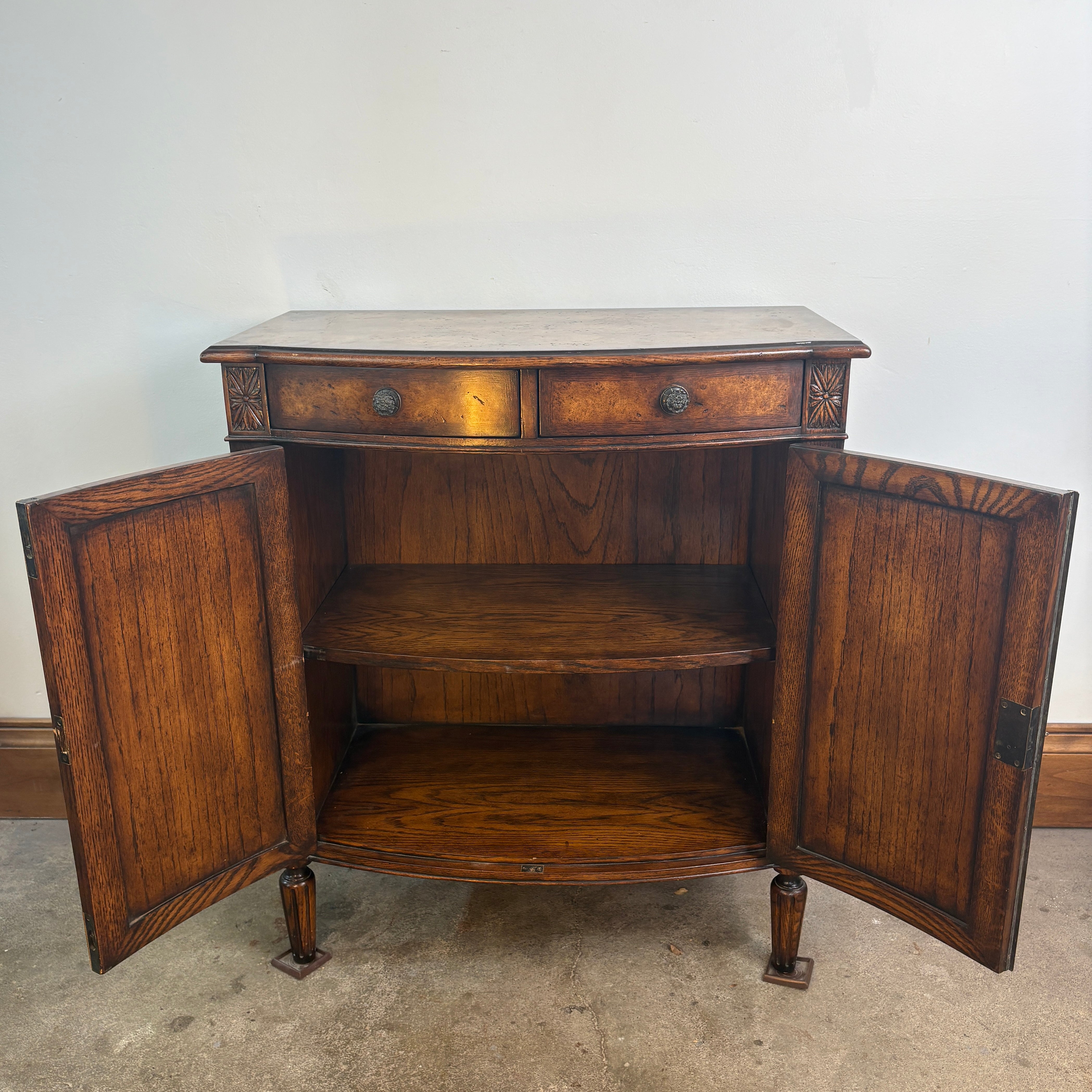 Theodore Alexander Cabinet, Sku 033036