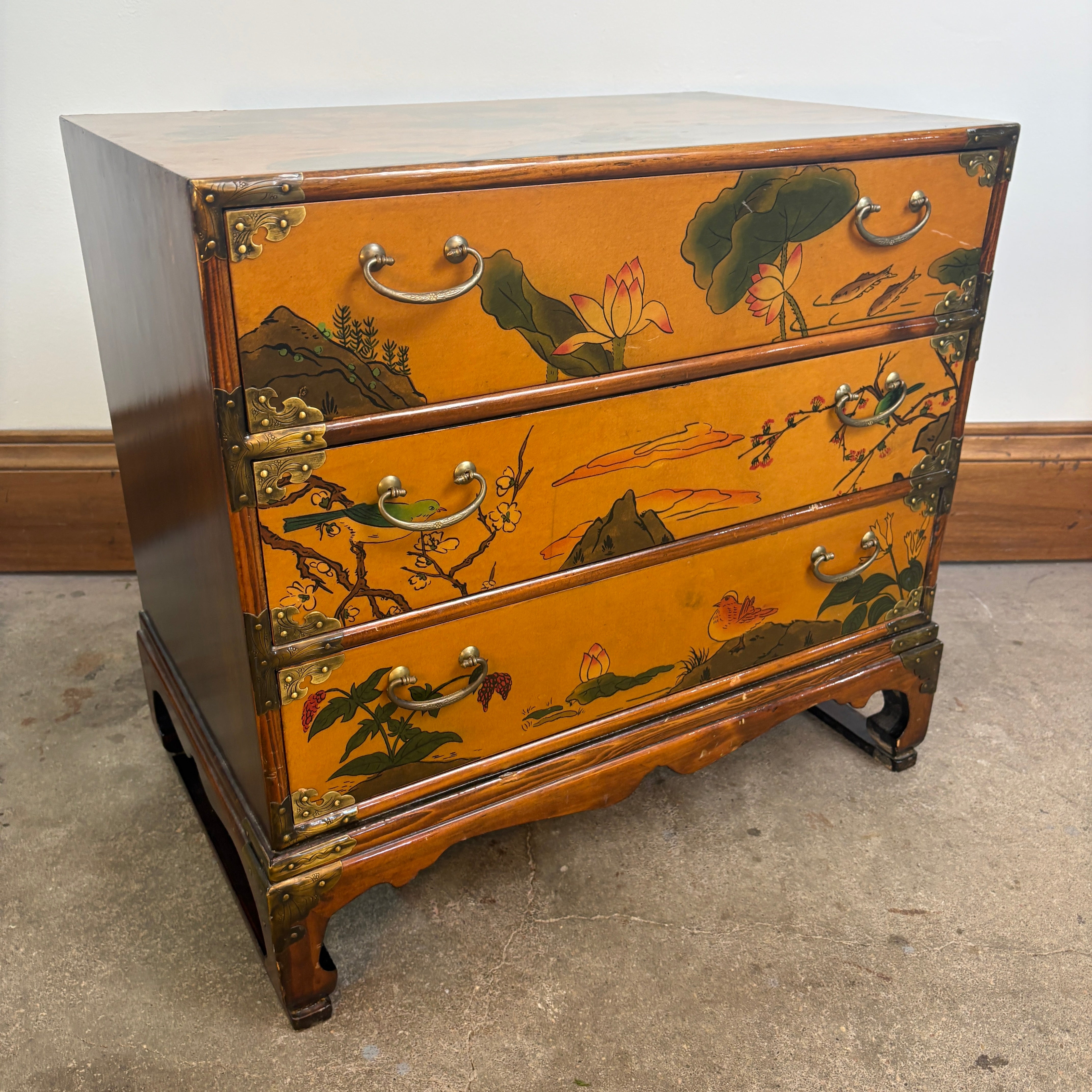 Mini Chest of Drawers, Lotus Theme, Wood and Metal, Sku 033004