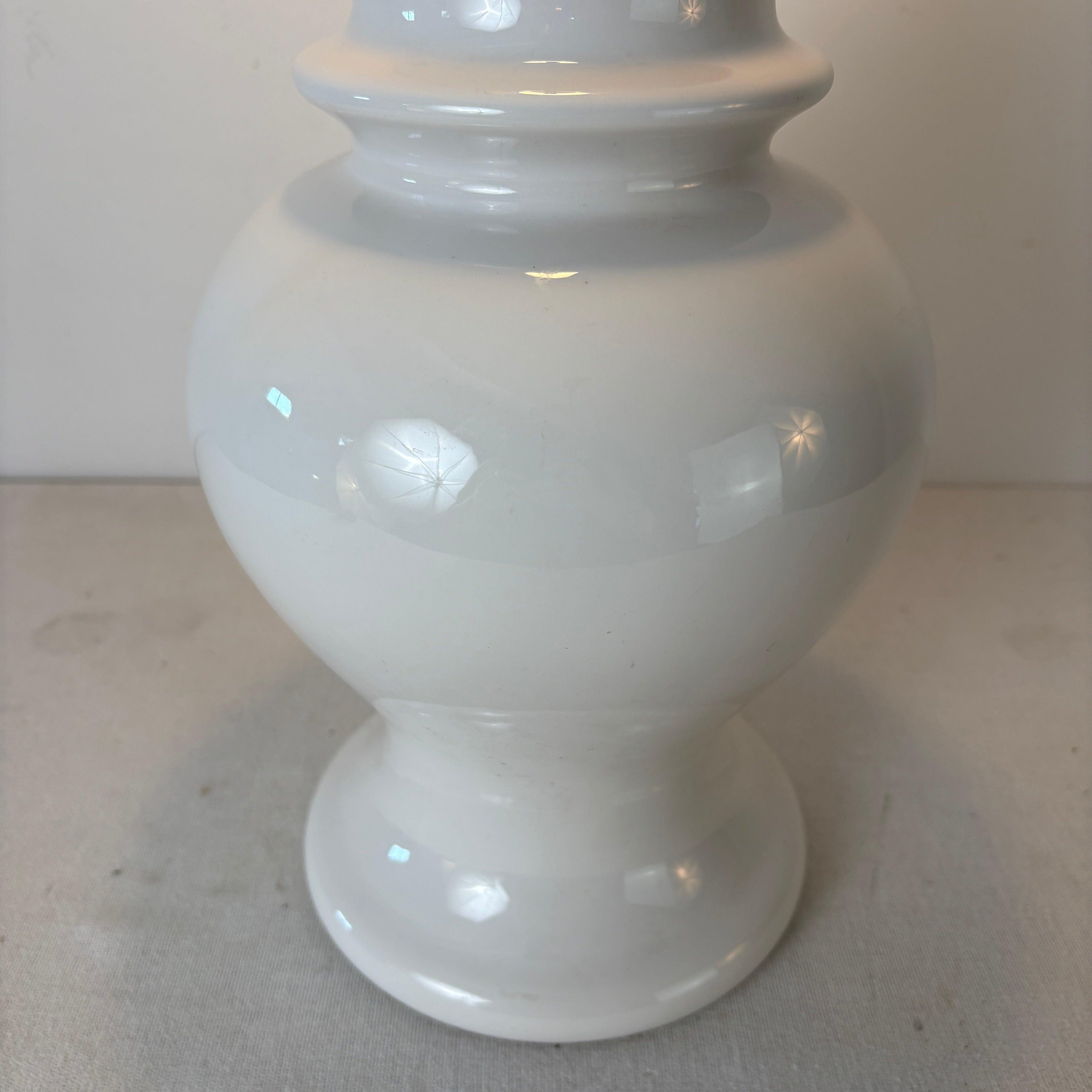 White Ceramic Table Lamp, Sku: 033152