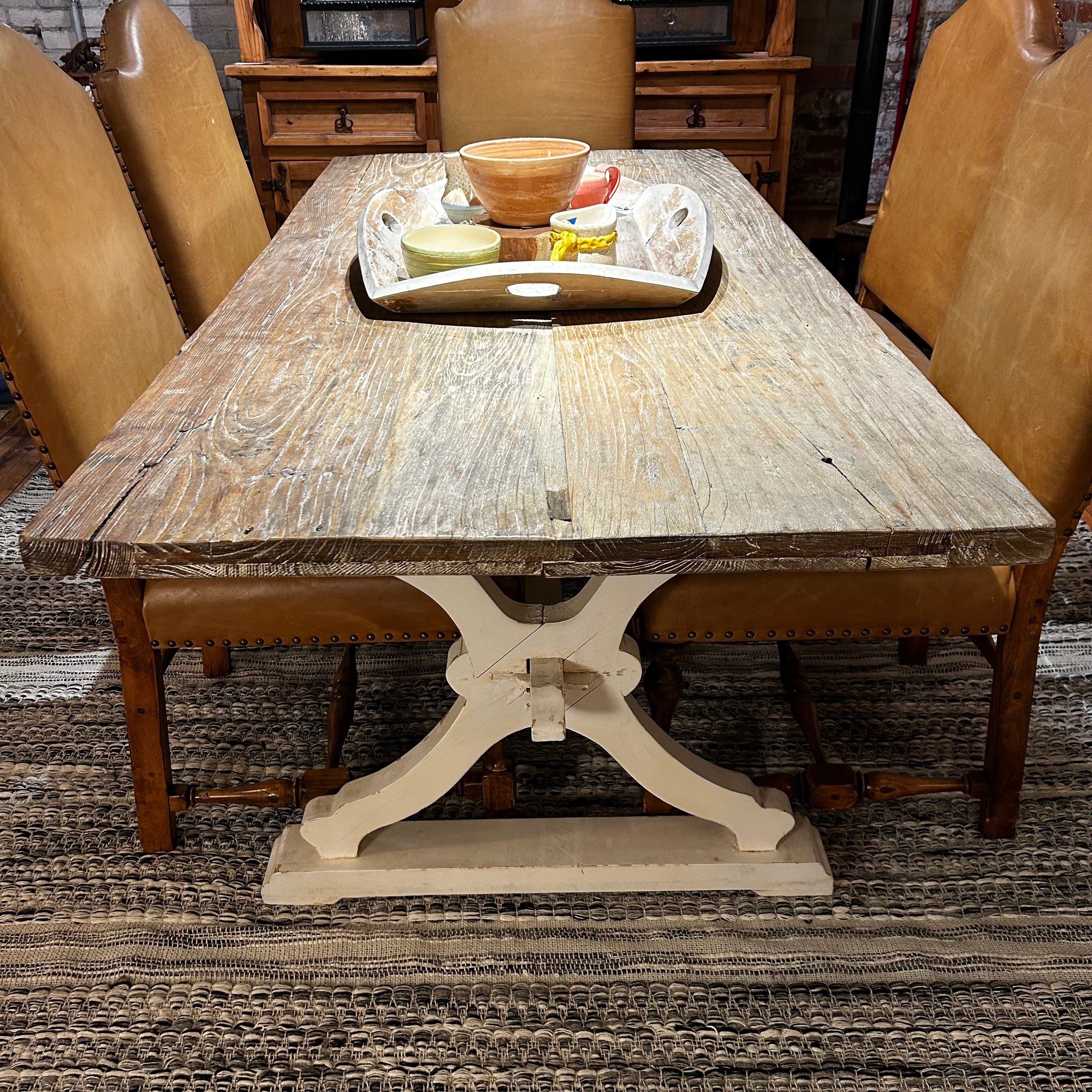 Plank Table Distressed Wood, X-Base, Rustic