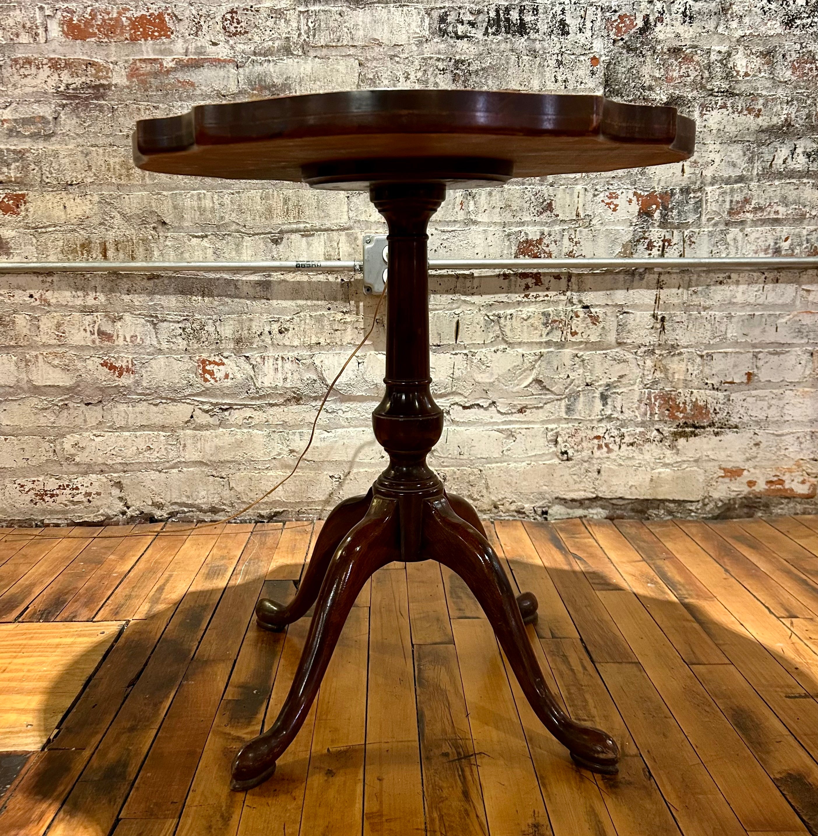 Pie Crust Pedestal Quad-base Table, Mahogany